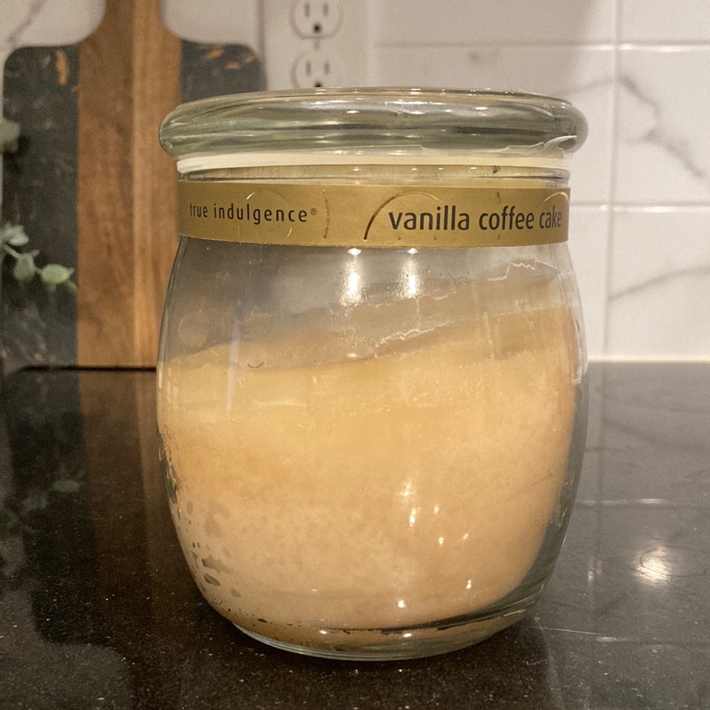 True Indulgence Vanilla Coffee Cake Candle